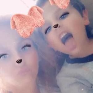 Meet your Posher, Casey